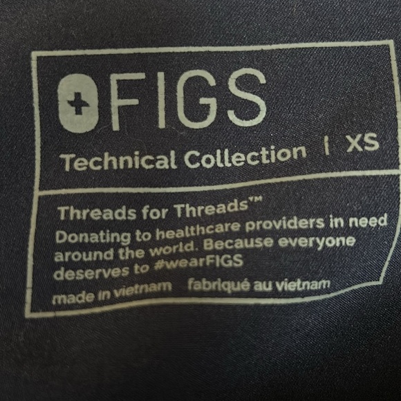 FIGS Casma Scrub Top Women's Short Sleeve V Neck Navy Blue Medical Size xs - Picture 4 of 6